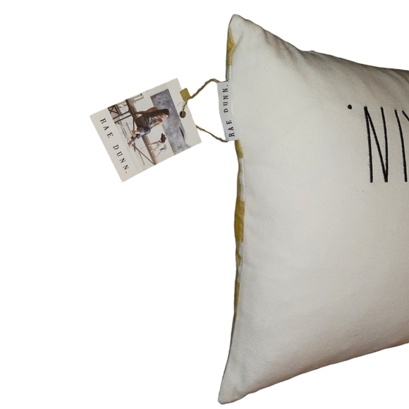 🌻🎃NWT RAR DUNN FALL PILLOW🎃🌻 - Picture 3 of 5